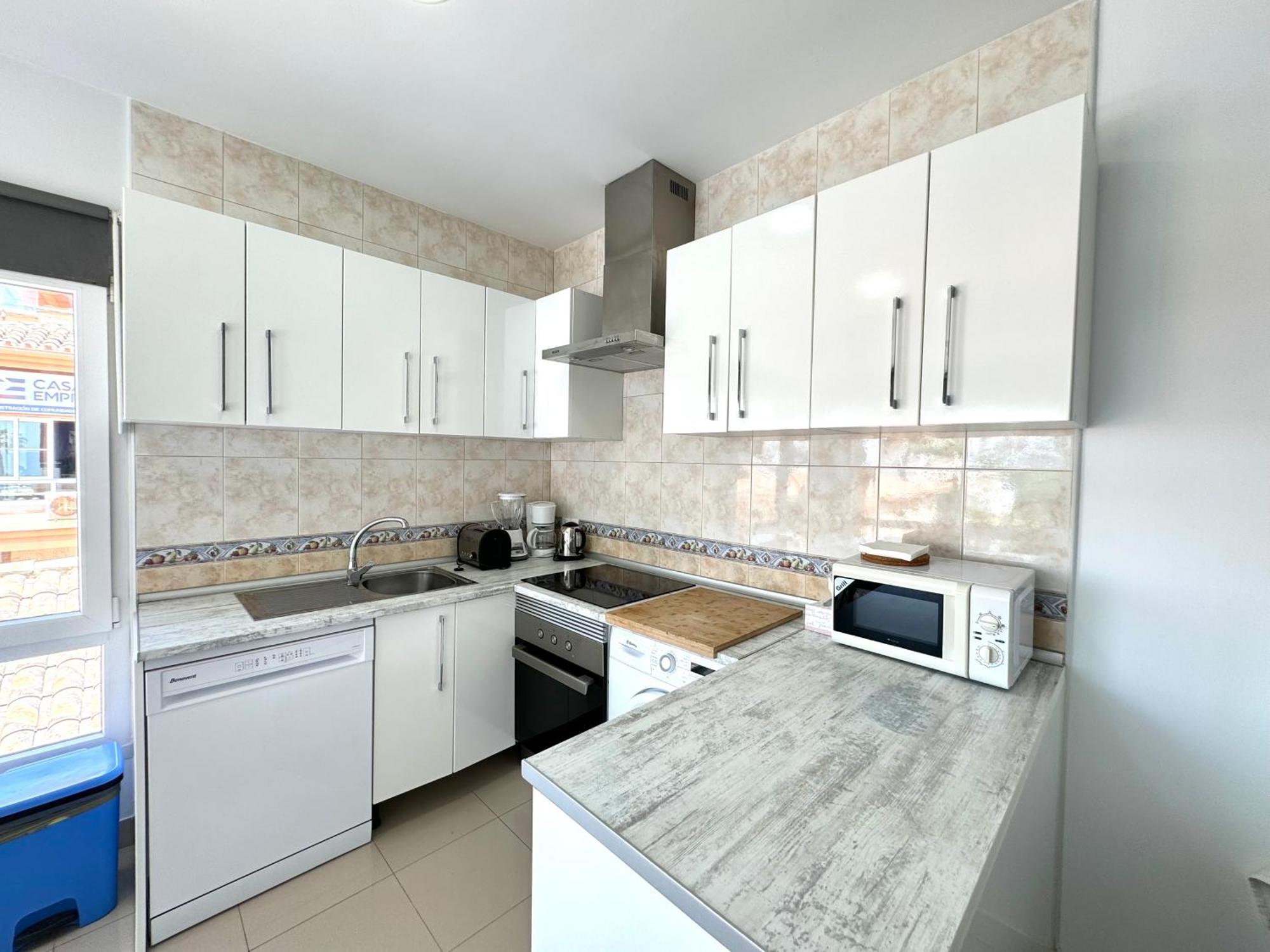 贝纳尔马德纳Benalroma A 50 Metros De La Playa!公寓 外观 照片