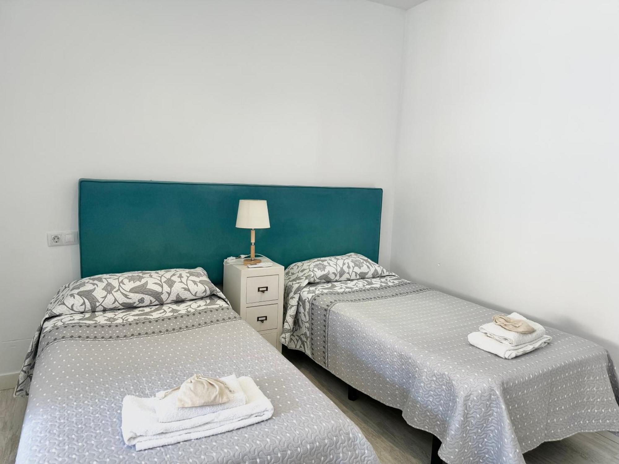 贝纳尔马德纳Benalroma A 50 Metros De La Playa!公寓 外观 照片